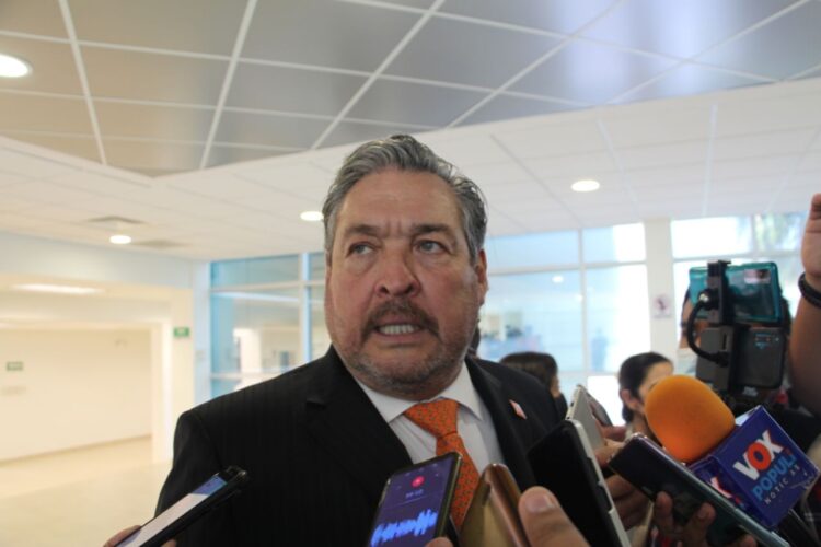 Muestra Gustavo Cárdenas interés por Comisión de Turismo