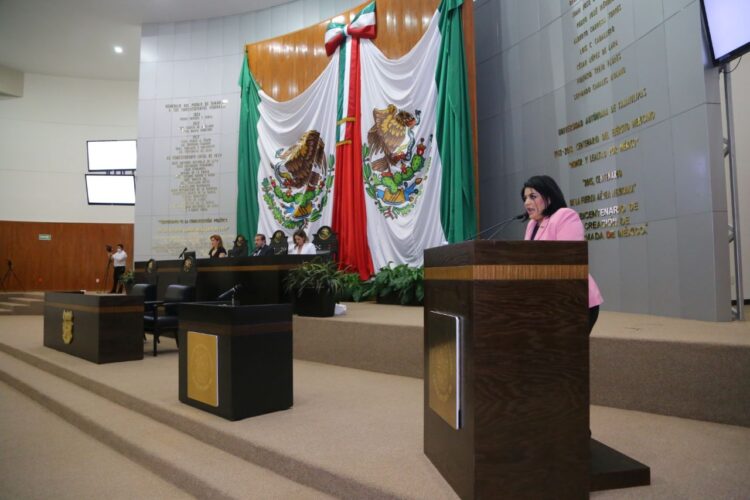 Promueve MORENA Ley de Austeridad
