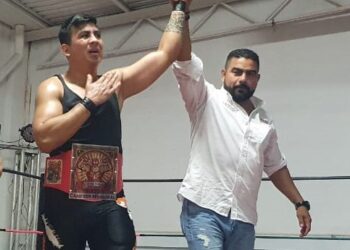 Obtiene Black Faller cinturón como campeón de Victoria