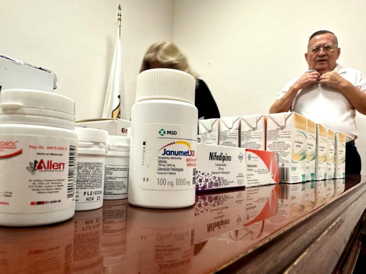 Fomenta Municipio donación de medicamento