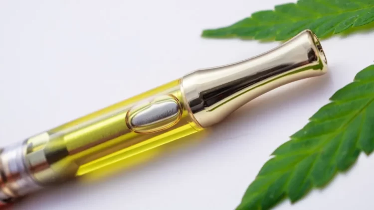 Venden en Facebook pontente droga en forma de vaporizador