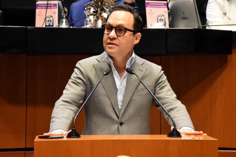 Clemente Castañeda propone rescatar Escuelas de Tiempo Completo desde entidades federativas