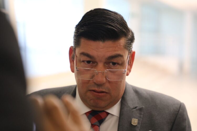Aprueba COMAPA Victoria nuevo incremento; Diputado Pepe Braña vota en contra