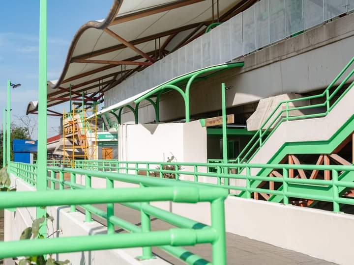 Por culminar manita de gato al metro