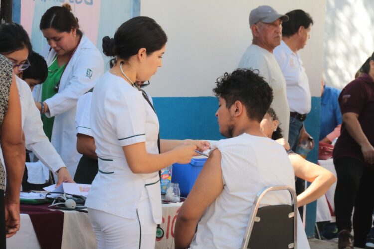 Acerca Municipio programas de salud y asistencia a la comunidad.