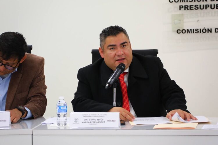 Avanzan 28 Leyes de Ingresos sin cambios, citan a 15 Ayuntamientos que proponen modificaciones