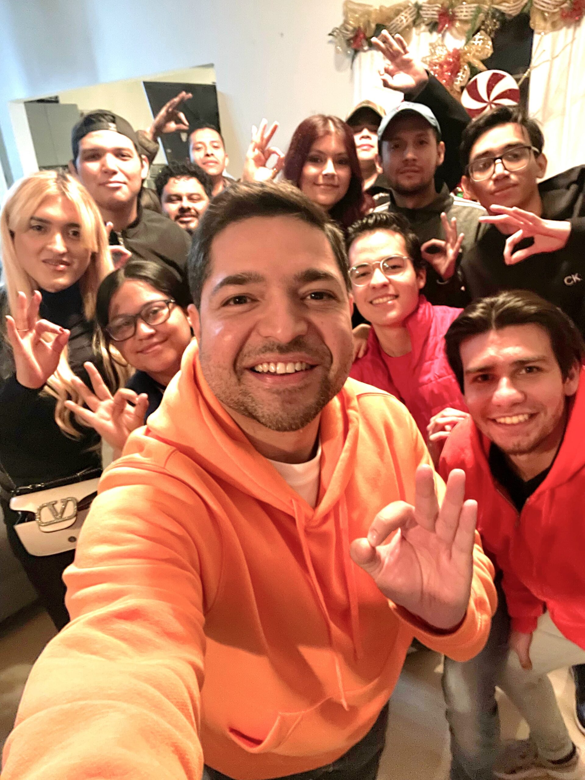 Respaldan jóvenes de MC precandidatura de Luis Torre