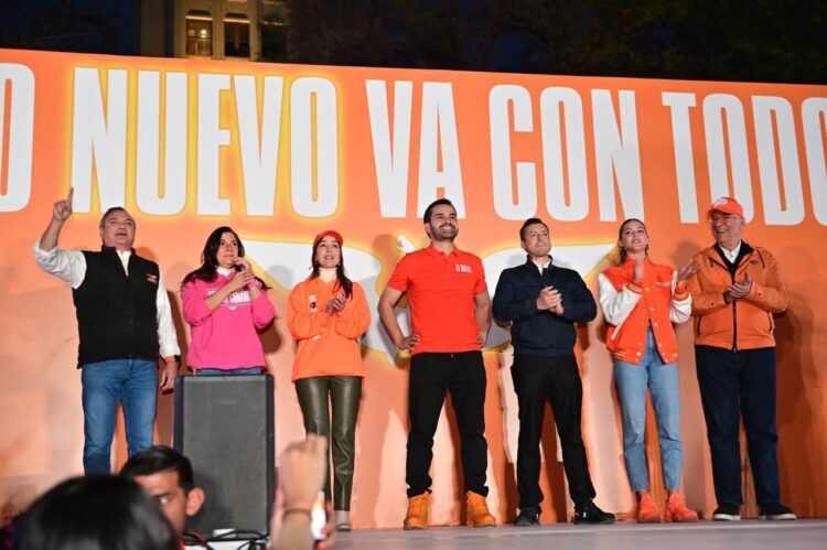 Jorge Álvarez Maynez cierra con gran éxito su precampaña a la presidencia de México