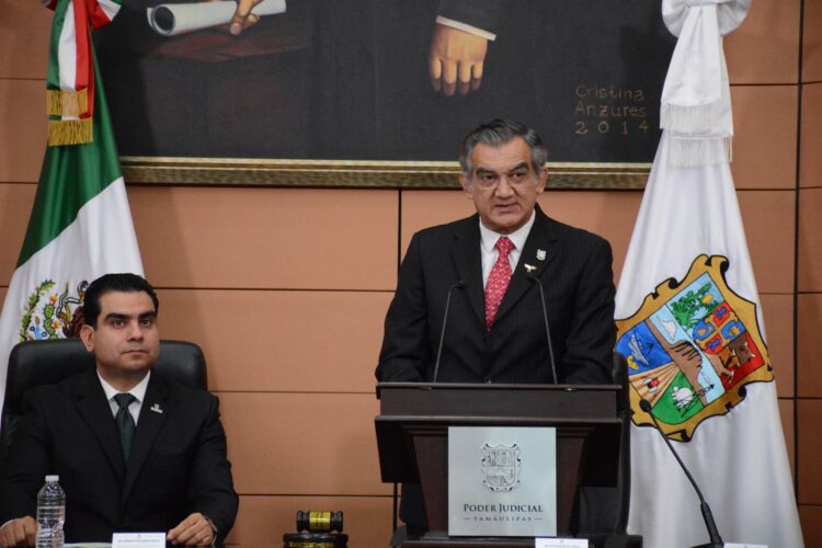 Convoca gobernador a implementar justicia eficaz, cercana y transparente