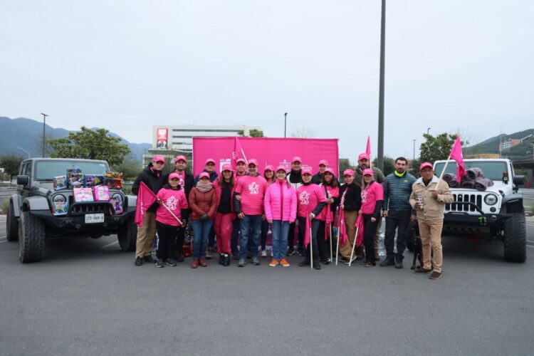 Lleva la Nueva Ruta Con Jeeperos donaciones a Comunidades de Iturbide