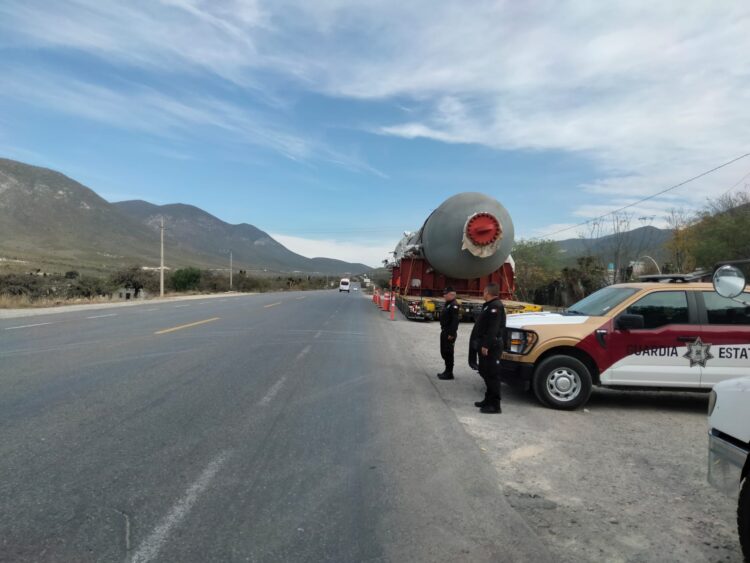 Por condiciones climatológicas y accidentes viales, suspenden traslado de calderas
