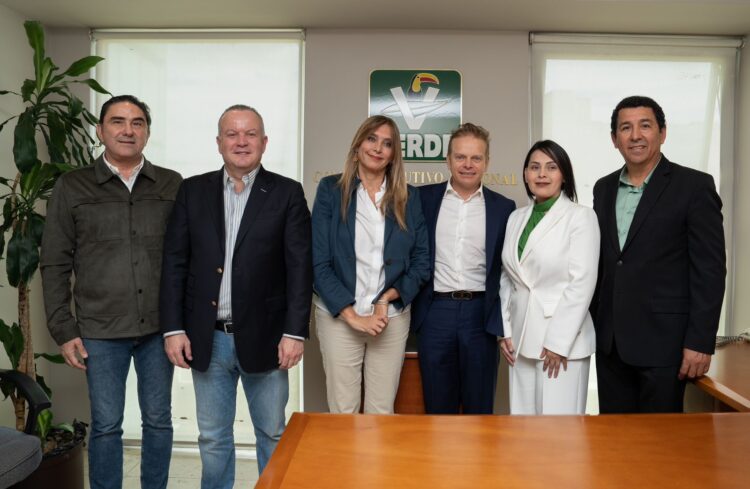 Registra el Verde candidatos para Senadores y Diputados