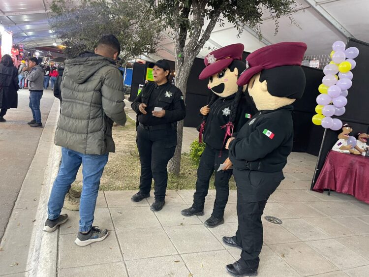 Guardia Estatal de Género convive con familias en Feria Reynosa 2024