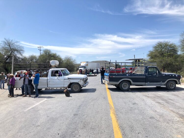 Continuará bloqueada la carretera Rumbo Nuevo