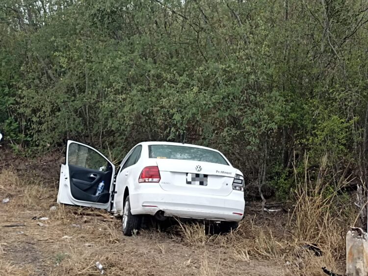 Derrapa vehículo en la Victoria – Monterrey