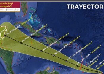 Berly se convierte en huracán categoría 3
