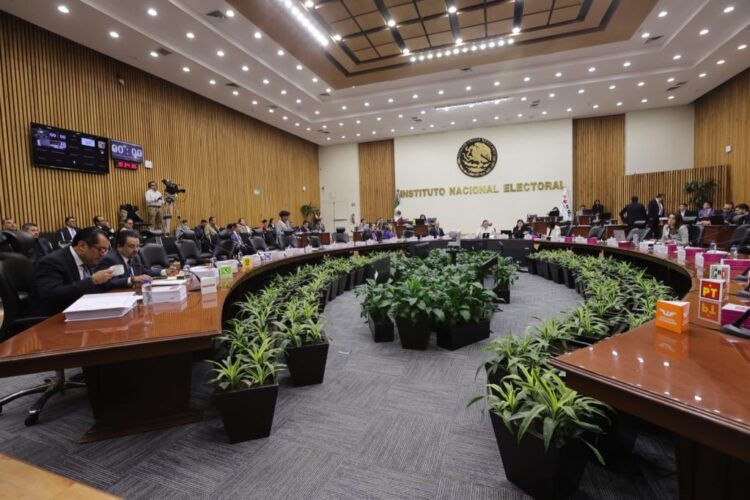 Debates presidenciales organizados por el INE buscaron voto informado de la ciudadanía a un bajo costo