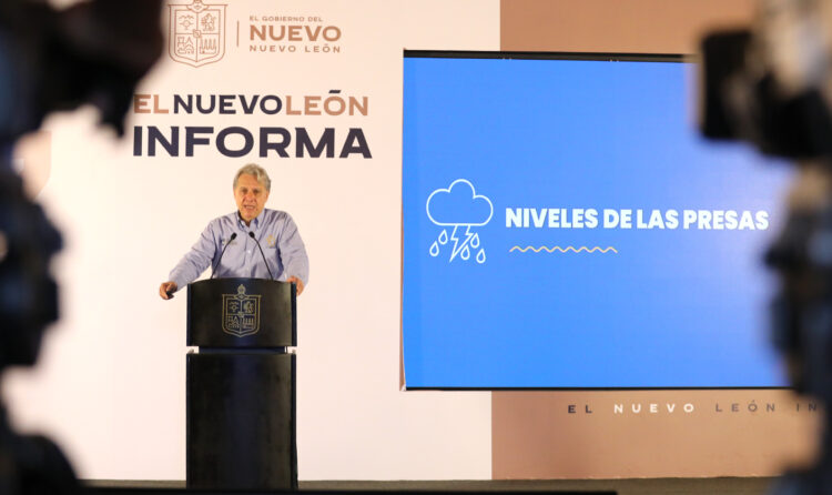 Redobla esfuerzos AyD para reestablecer el suministro de agua en zonas afectadas