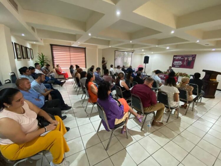 Simpatizantes de Claudia Shelnbaum en Ciudad Victoria organizan el foro de Reforma Judicial