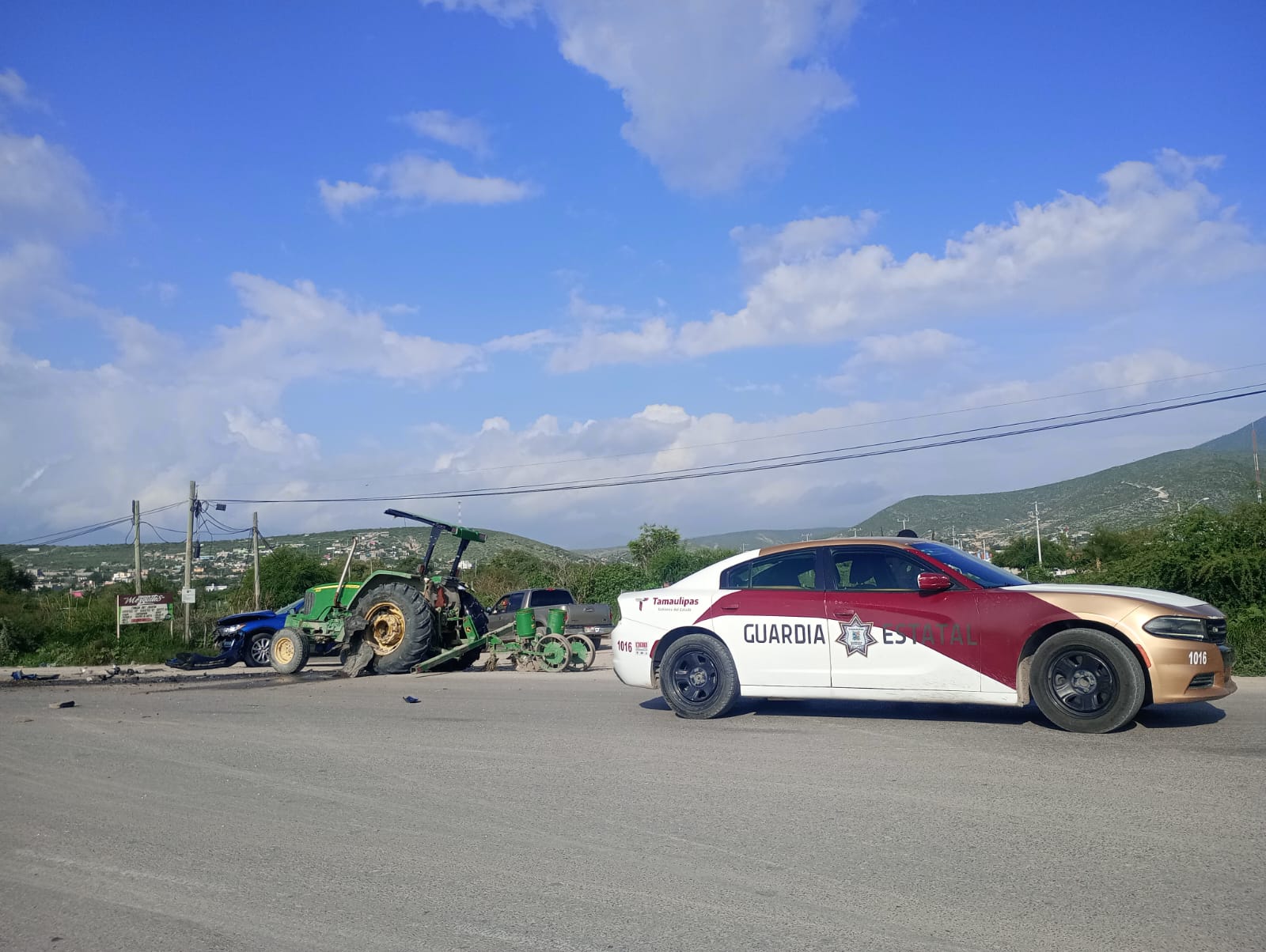 Circulación cerrada en carril de norte a sur en Tula