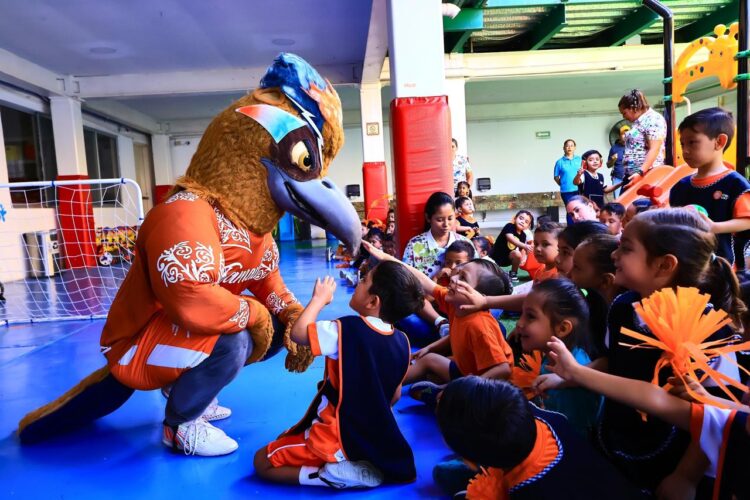 Recibe Cendi UAT a jugadores de Correcaminos