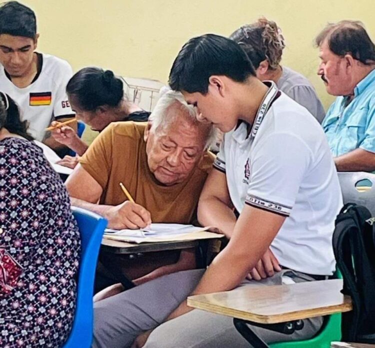Celebra CBTis 236 éxito del programa MONAE