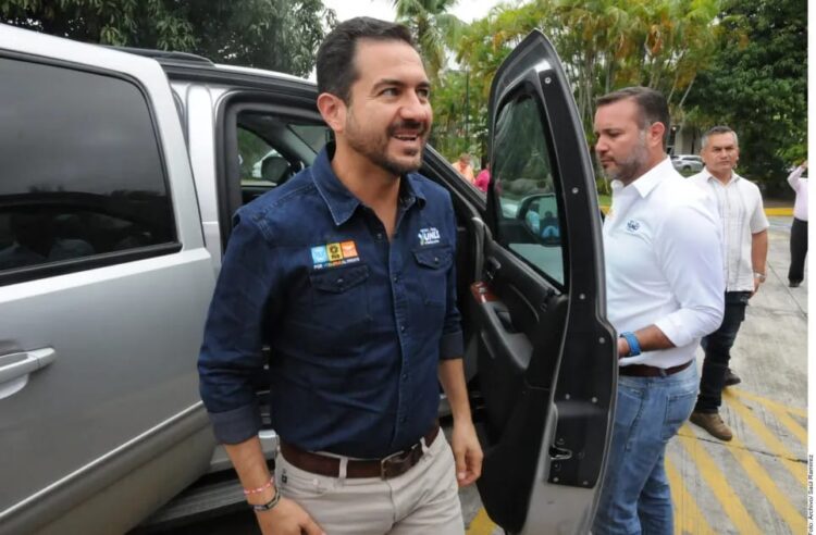 Solicita Miguel Ángel Yunes licencia por temas de salud