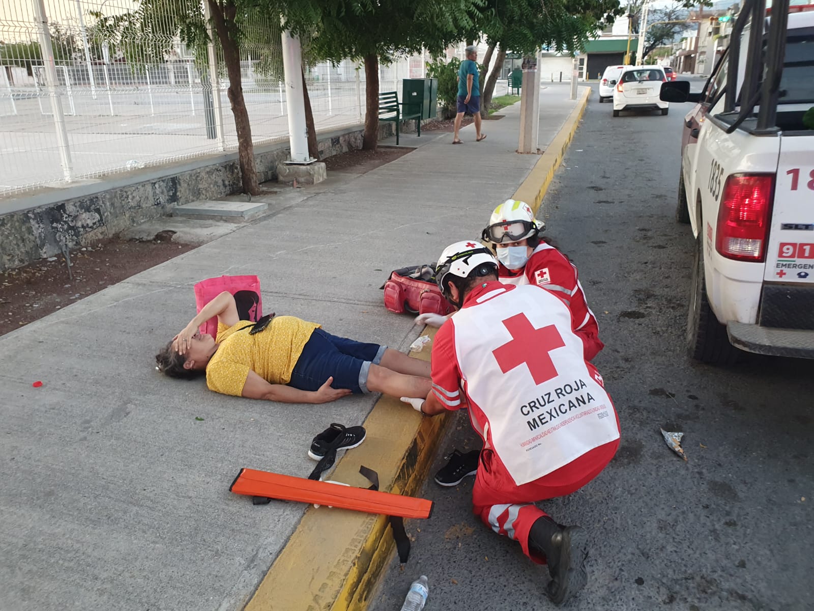 Arrolla Guardia Estatal a grupo de personas