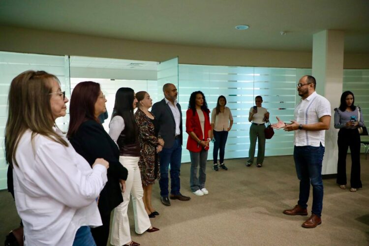 Realizan credencialización de integrantes de la Legislatura 66 en Tamaulipas