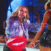 Con la presencia de Gloria Trevi, unen su amor