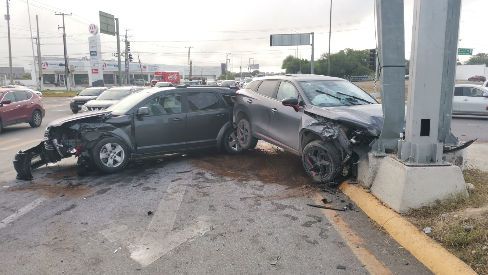 Fuerte choque deja una persona lesionada