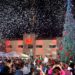 Familias Mantenses disfrutaron del encendido del pino navideño