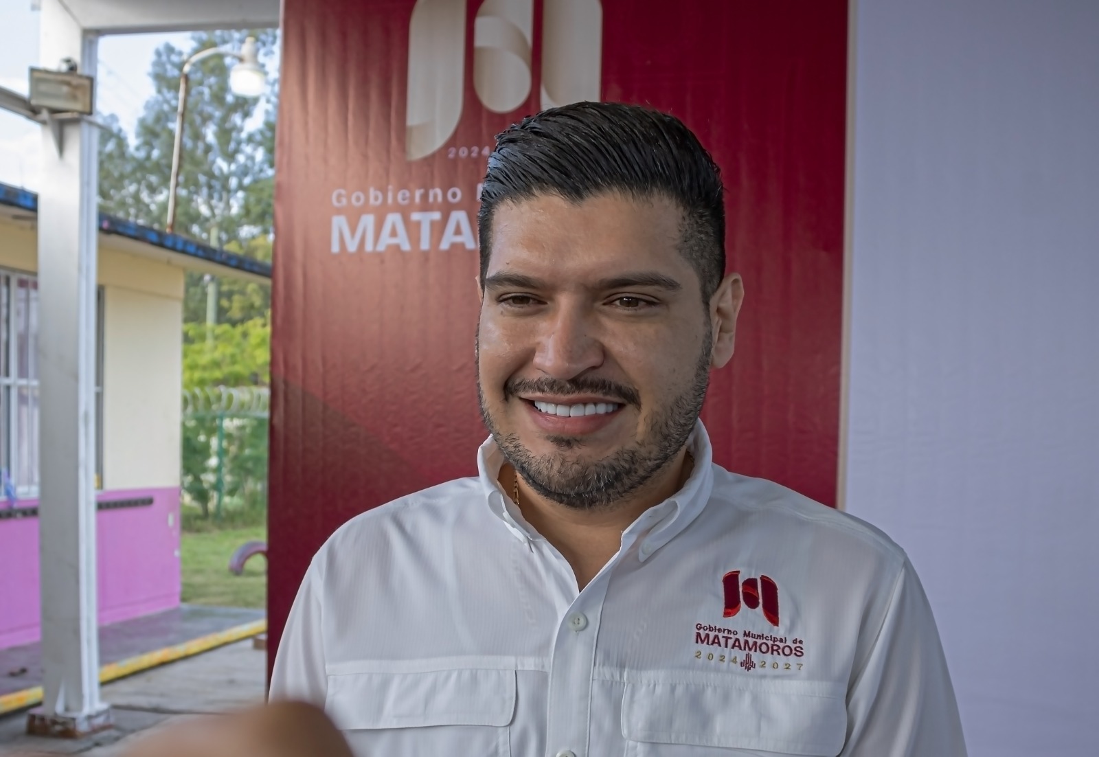 A marchas forzadas se trabaja en la rehabilitación de pavimentos: Alberto Granados