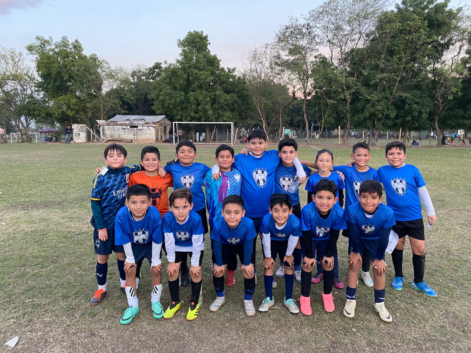 Rayados Victoria triunfa con un 2-0 en la categoría infantil 15-16