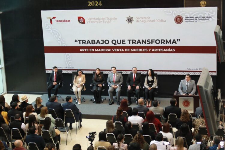 Venden en el Congreso productos de personas privadas de su libertad