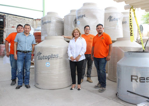 Continua Ayuntamiento de Victoria con programa de tinacos y medidores