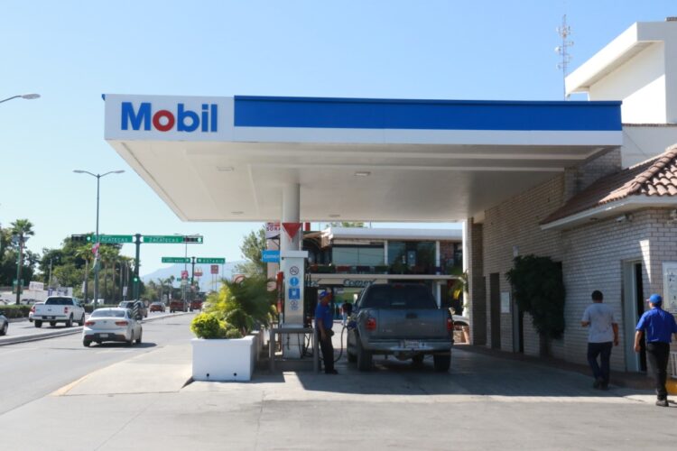 Preocupa inseguridad y saturación en gasolineras de Ciudad Victoria