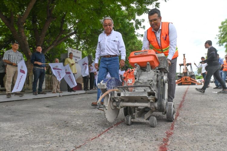 Rehabilitará Gobierno red de agua potable en la Nacozari y Miguel Alemán