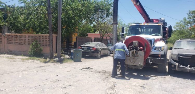 Gobierno de Beto Granados impulsa labores de limpieza y desazolve; visitaron la Colonia Expofiesta Sur