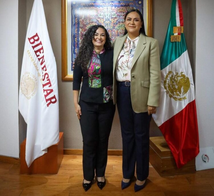 Olga Sosa de la comisión de Bienestar del Senado, sostienen reunión con Ariadna Montiel
