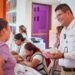 Luis Lauro Reyes acompaña a familias en el CRIT Altamira y entrega apoyos para gastos médicos 