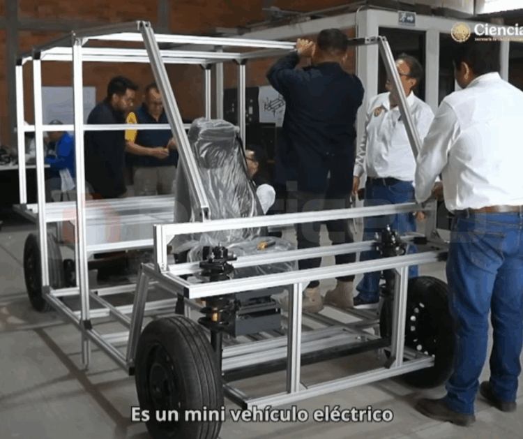 Presentarán en 2026 la primera flotilla de mini vehículos eléctricos hechos en México
