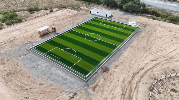 Jaumave ya cuenta con campo de fútbol de pasto sintético