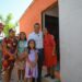 Entrega Lalo Gattás vivienda a familia de la Esfuerzo Popular