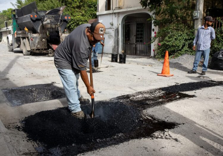 Gobierno de Beto Granados mejora vialidades en Matamoros