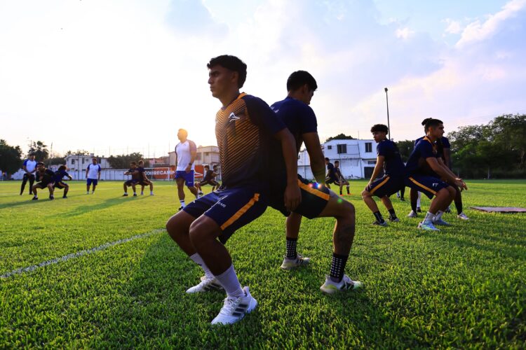 Correcaminos va por el triunfo ante Mineros