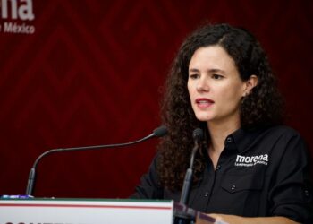 Morena rechaza acusaciones de Reforma y niega vínculos con presuntos actos de corrupción