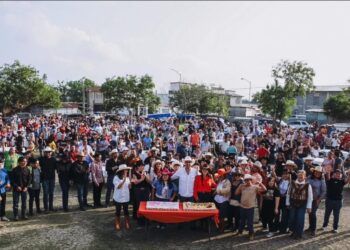 Celebran con gran ambiente familiar y «Pachanga Norteña» el cumpleaños de Roberto Lee