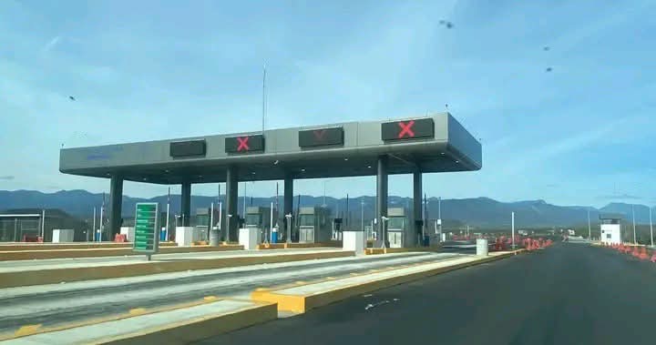 Aumentan tarifas de casetas en México; alza promedio de 4.7% genera críticas