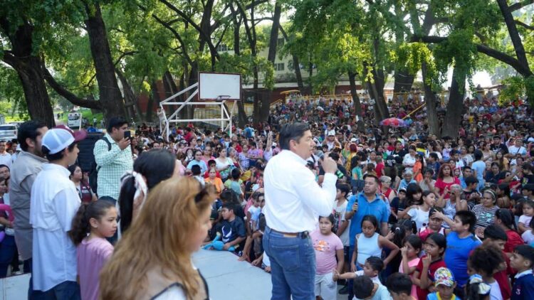 Celebra Pepe Braña a la niñez de Ciudad Victoria